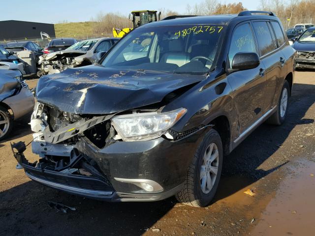 5TDBK3EH0DS244575 - 2013 TOYOTA HIGHLANDER BLACK photo 2