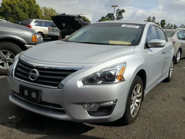 1N4AL3AP8FC577476 - 2015 NISSAN ALTIMA 2.5 SILVER photo 2