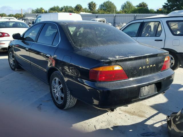 19UUA5661YA805388 - 2000 ACURA 3.2TL BLACK photo 3