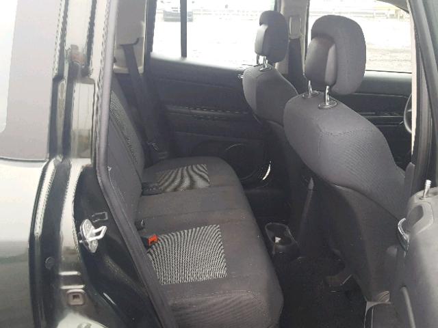 1J4NF4FB8AD604582 - 2010 JEEP COMPASS SP 绿色 照片 6