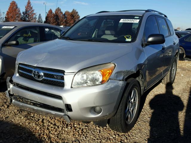 JTMZD33V576031384 - 2007 TOYOTA RAV4 SILVER photo 2