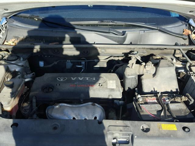 JTMZD33V576031384 - 2007 TOYOTA RAV4 SILVER photo 7