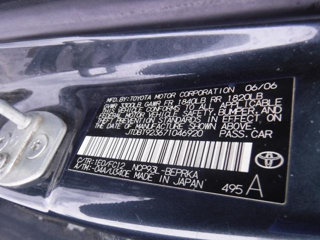 JTDBT923671046920 - 2007 TOYOTA YARIS BLACK photo 10