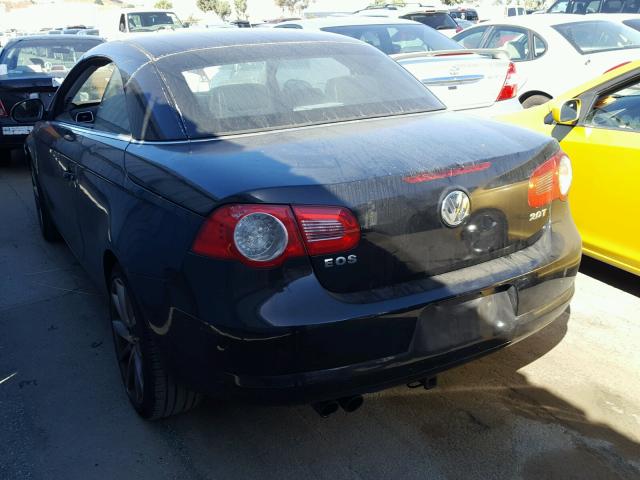 WVWDA71F17V009927 - 2007 VOLKSWAGEN EOS 2.0T S შავი ფოტო 3