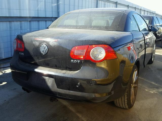 WVWDA71F17V009927 - 2007 VOLKSWAGEN EOS 2.0T S შავი ფოტო 4