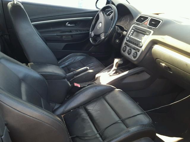 WVWDA71F17V009927 - 2007 VOLKSWAGEN EOS 2.0T S შავი ფოტო 5