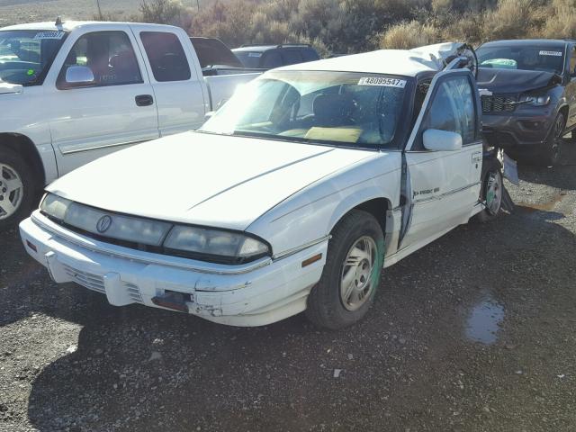 1G2WJ52M0TF246931 - 1996 PONTIAC GRAND PRIX WHITE photo 2