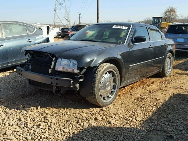 2C3KA53G86H524100 - 2006 CHRYSLER 300 TOURIN BLACK photo 2