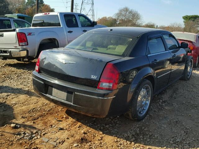 2C3KA53G86H524100 - 2006 CHRYSLER 300 TOURIN BLACK photo 4