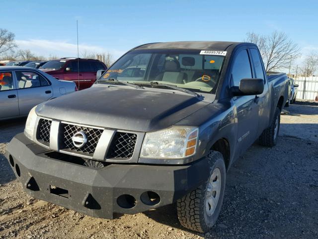 1N6AA06B96N504128 - 2006 NISSAN TITAN XE GRAY photo 2