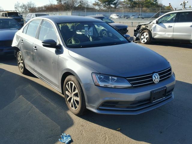 3VWDB7AJ0HM353145 - 2017 VOLKSWAGEN JETTA SE GRAY photo 1