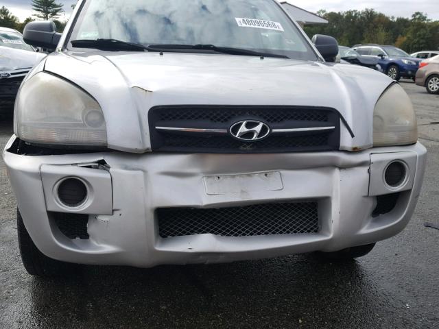 KM8JM12BX6U458851 - 2006 HYUNDAI TUCSON GL SILVER photo 9