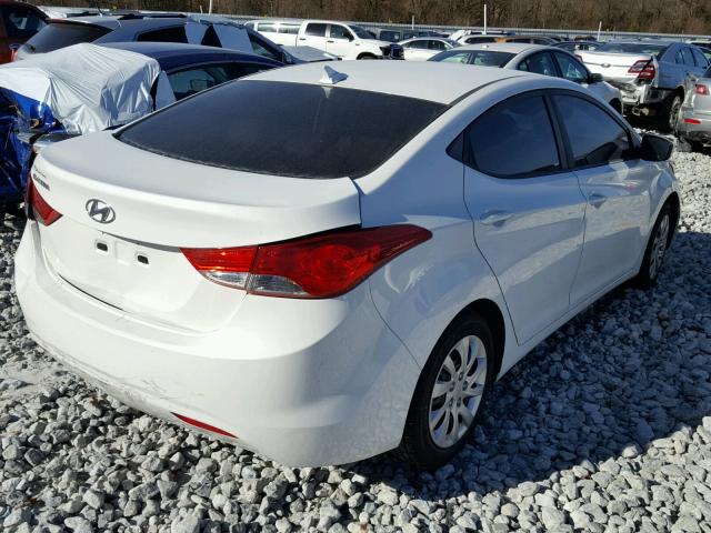 5NPDH4AE8CH074818 - 2012 HYUNDAI ELANTRA GL WHITE photo 4