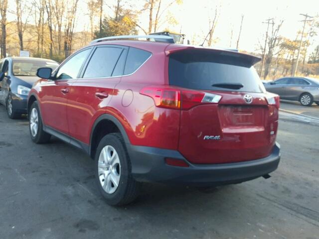 JTMZFREV0FD042815 - 2015 TOYOTA RAV4 LE RED photo 3