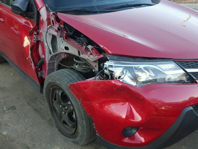 JTMZFREV0FD042815 - 2015 TOYOTA RAV4 LE RED photo 9