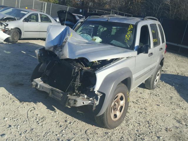 1J4GK48K13W640378 - 2003 JEEP LIBERTY SP SILVER photo 2