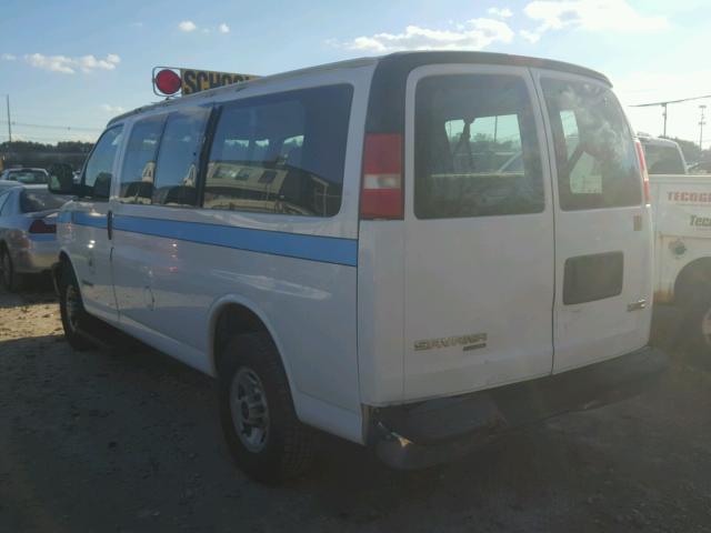 1GJHG35UX51155676 - 2005 GMC SAVANA G35 WHITE photo 3