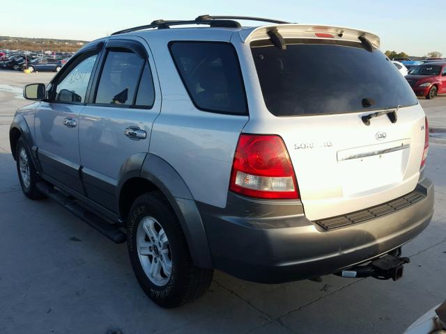 KNDJC733655363231 - 2005 KIA SORENTO EX SILVER photo 3