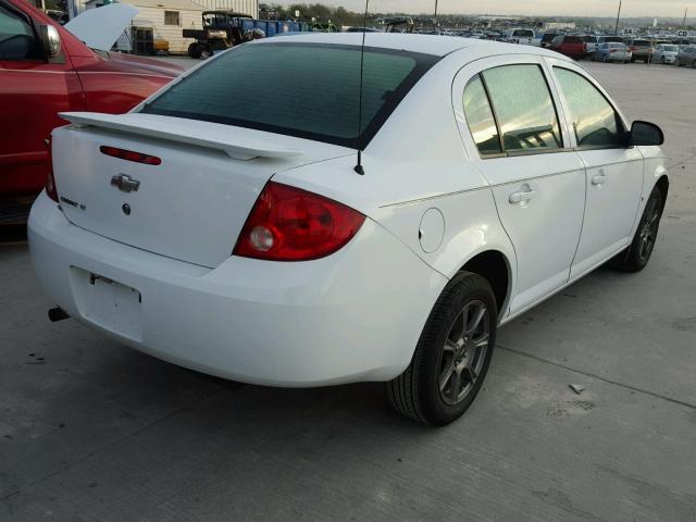 1G1AL58F987328336 - 2008 CHEVROLET COBALT LT WHITE photo 4