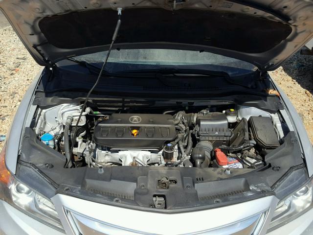 19VDE1F36FE000071 - 2015 ACURA ILX 20 SILVER photo 7