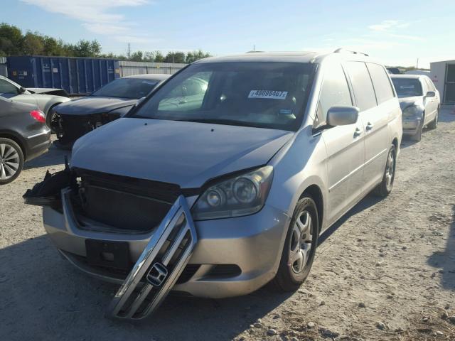 5FNRL386X7B441445 - 2007 HONDA ODYSSEY EX SILVER photo 2