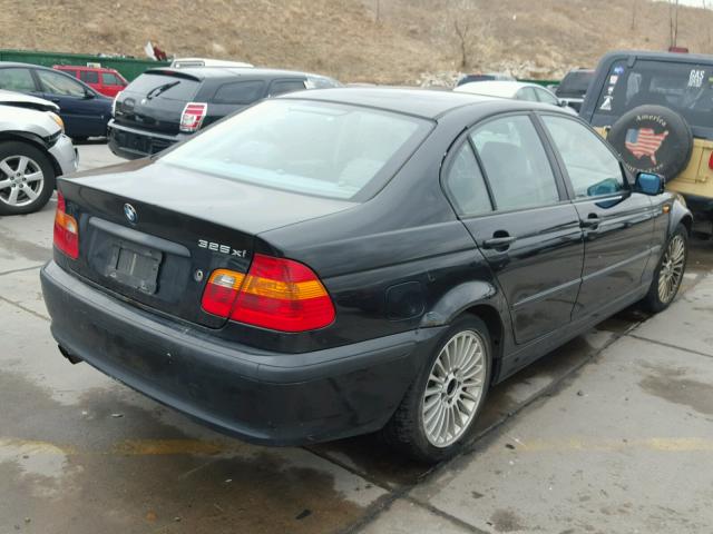 WBAEU33422PF70831 - 2002 BMW 325 XI BLACK photo 4