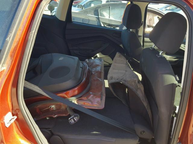 1FMCU0F75EUB69075 - 2014 FORD ESCAPE S ORANGE photo 6