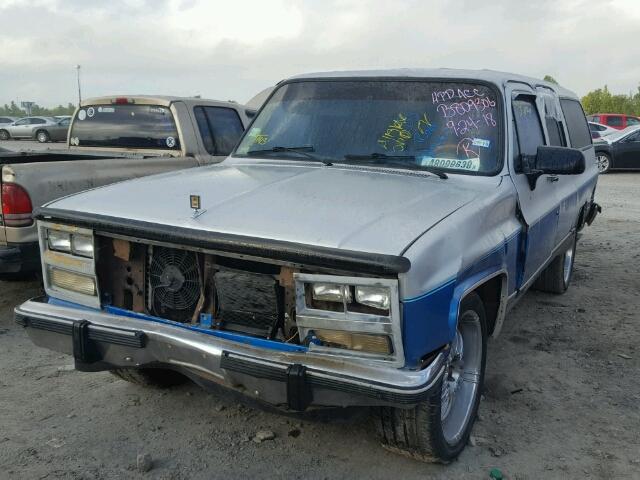 1GNER16K8MF113361 - 1991 CHEVROLET SUBURBAN R BLUE photo 2