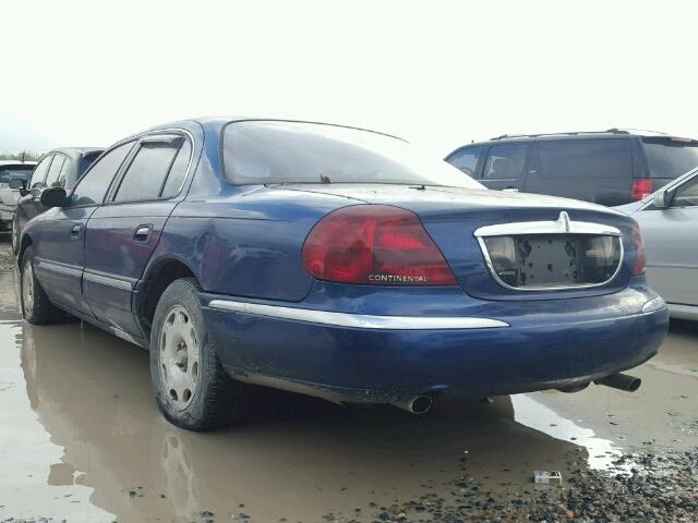 1LNLM97V7WY603394 - 1998 LINCOLN CONTINENTA BLUE photo 3