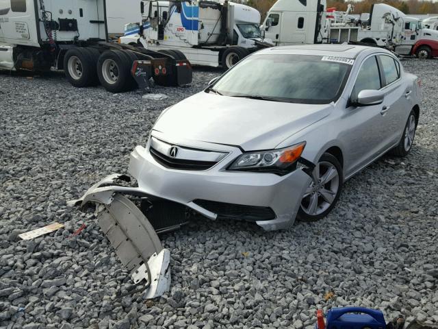 19VDE1F33FE002392 - 2015 ACURA ILX 20 SILVER photo 2