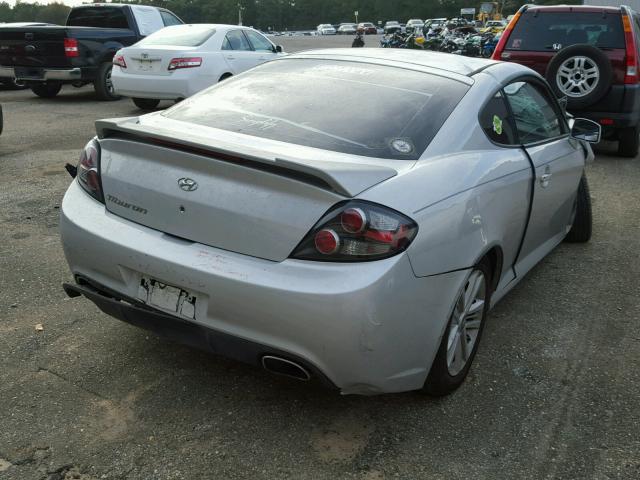 KMHHM66D78U266572 - 2008 HYUNDAI TIBURON GS SILVER photo 4