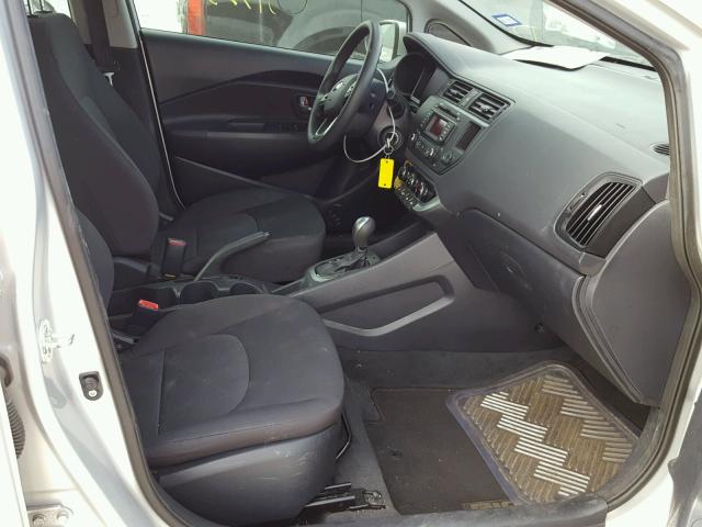 KNADM4A37E6369073 - 2014 KIA RIO LX SILVER photo 5