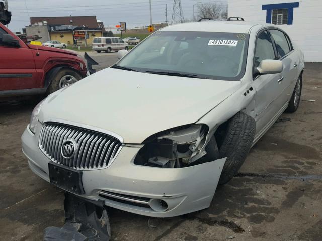 1G4HE5EM7AU108828 - 2010 BUICK LUCERNE CX CREAM photo 2