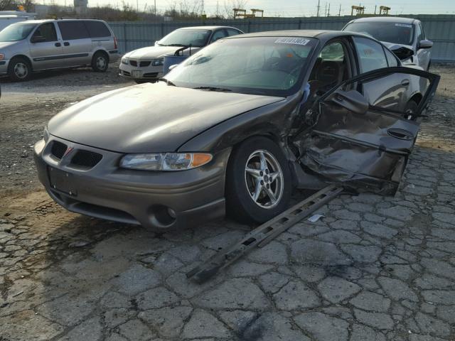 1G2WP52K82F208181 - 2002 PONTIAC GRAND PRIX BROWN photo 2