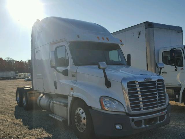 1FUJGLD69ELFP2184 - 2014 FREIGHTLINER CASCADIA 1 WHITE photo 1