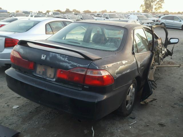 1HGCG6674WA242536 - 1998 HONDA ACCORD EX BLACK photo 4