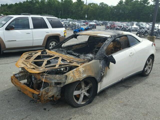 1G2ZH36N974257637 - 2007 PONTIAC G6 GT WHITE photo 2