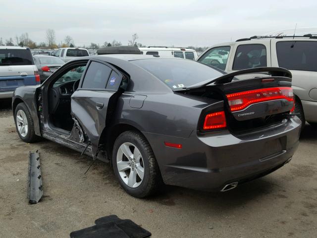2C3CDXBG2DH664942 - 2013 DODGE CHARGER SE CHARCOAL photo 3