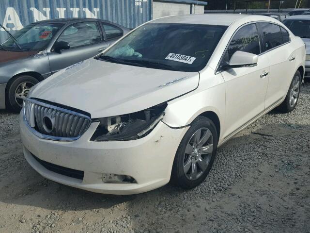 1G4GC5EG6AF190938 - 2010 BUICK LACROSSE C WHITE photo 2