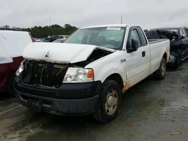 1FTRF12W77KD46526 - 2007 FORD F150 WHITE photo 2