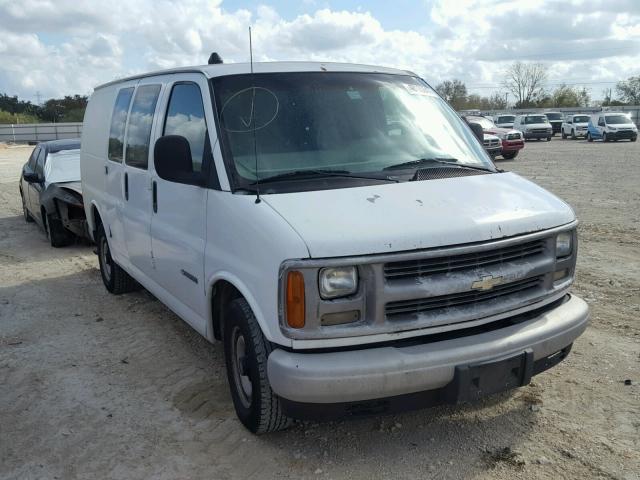 1GCFG25W911141207 - 2001 CHEVROLET EXPRESS G2 WHITE photo 1