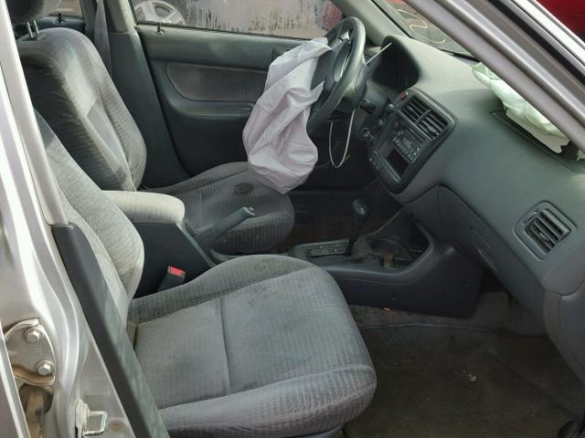 2HGEJ6610YH546537 - 2000 HONDA CIVIC BASE 银色 照片 5