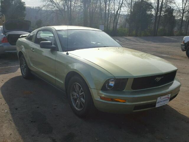 1ZVFT80N955118180 - 2005 FORD MUSTANG GREEN photo 1