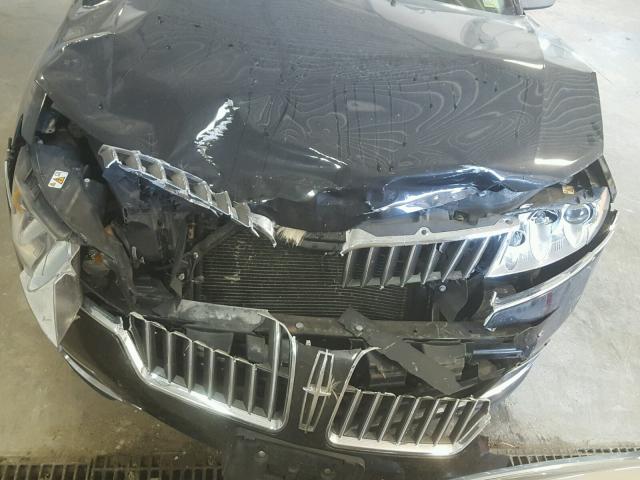 3LNHL2JC4AR627120 - 2010 LINCOLN MKZ BLACK photo 9