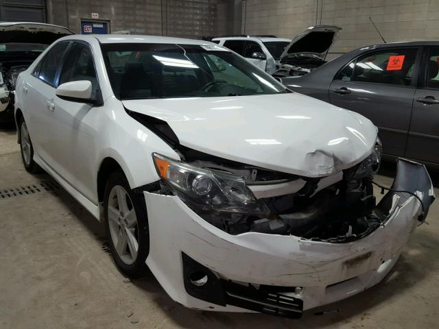 4T1BF1FK1CU177901 - 2012 TOYOTA CAMRY BASE WHITE photo 1