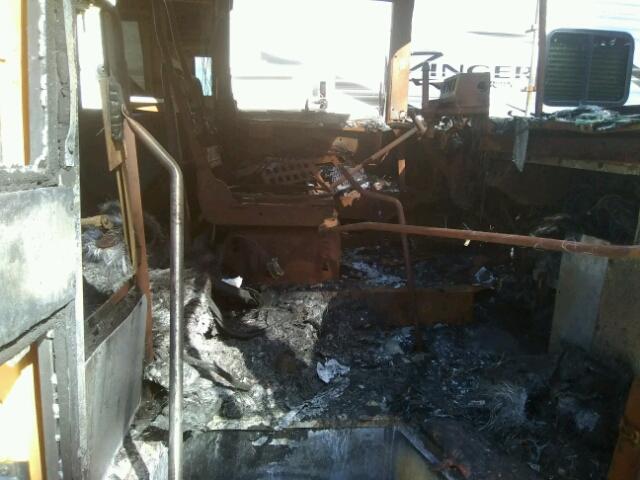 4UZAAXAL73CL72534 - 2003 FREIGHTLINER CHASSIS FS 黄色 照片 5