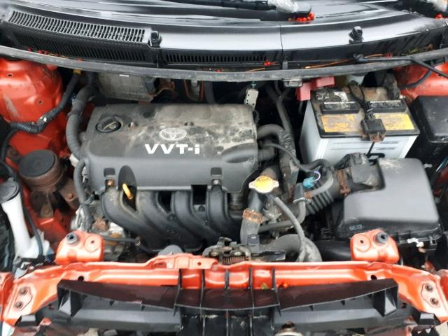 JTDKT923385157046 - 2008 TOYOTA YARIS ORANGE photo 7