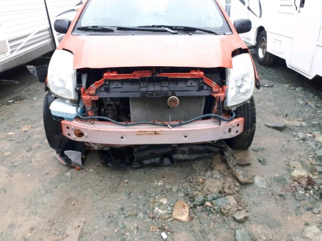 JTDKT923385157046 - 2008 TOYOTA YARIS ORANGE photo 9