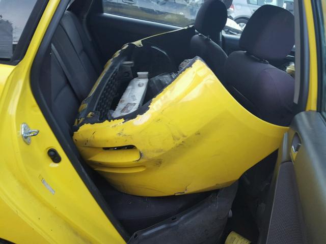 2T1KR32E54C277862 - 2004 TOYOTA MATRIX XR YELLOW photo 6