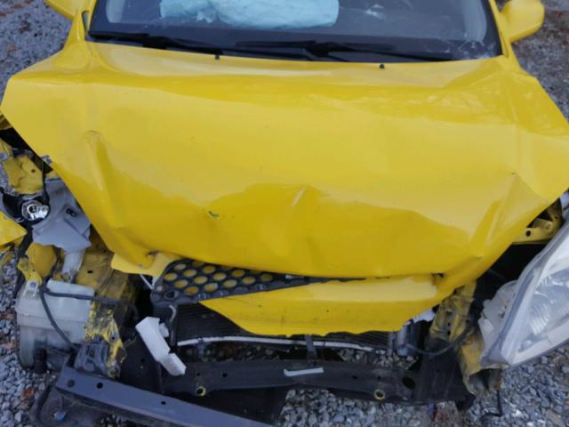 2T1KR32E54C277862 - 2004 TOYOTA MATRIX XR YELLOW photo 7